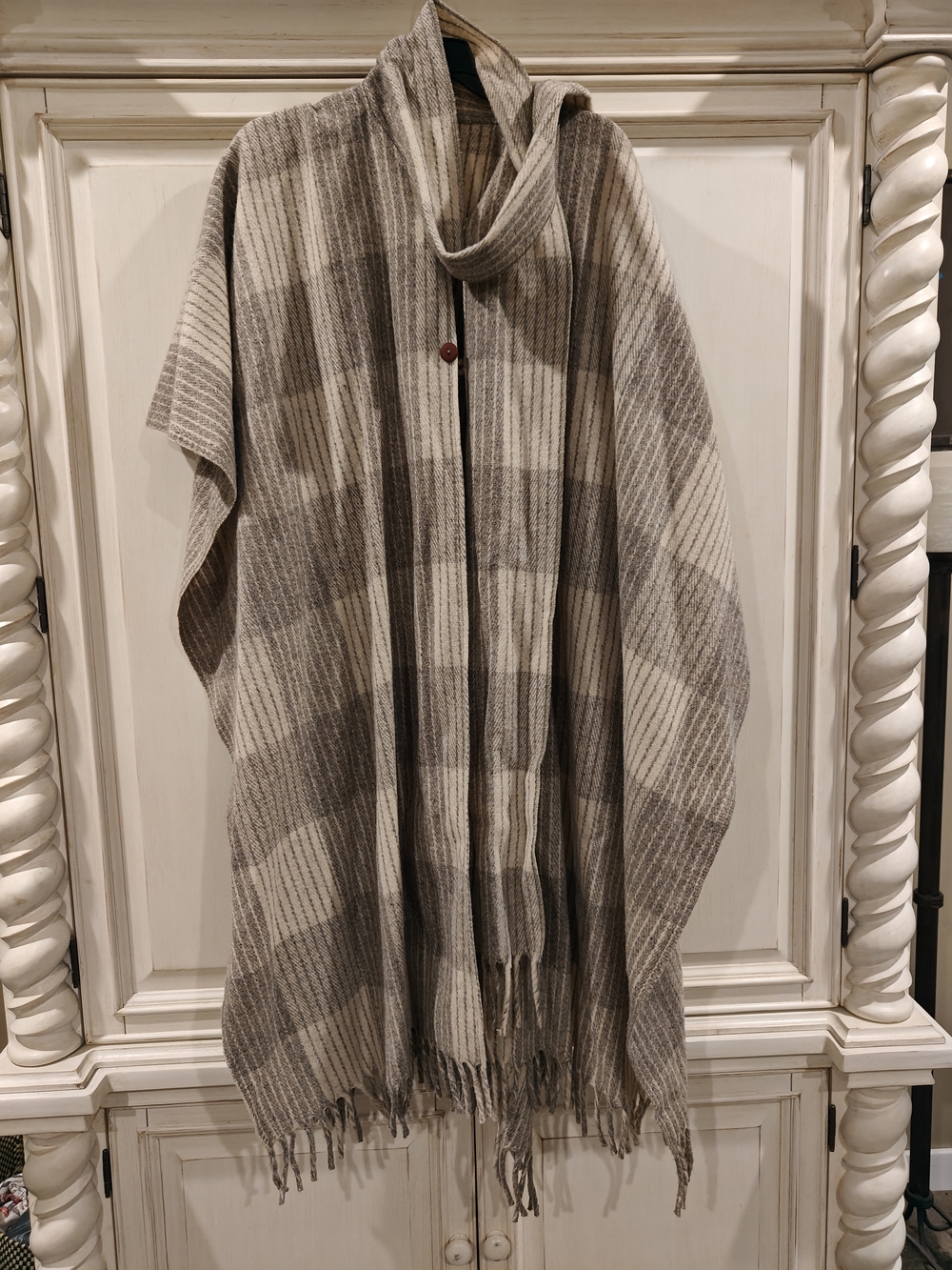 Neutral Plaid Fringe Throw Poncho - Taupe and Cream
